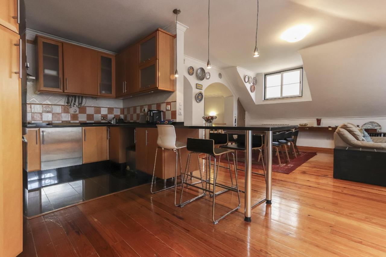 Grand Parliament Duplex By Homing Appartement Lissabon Buitenkant foto